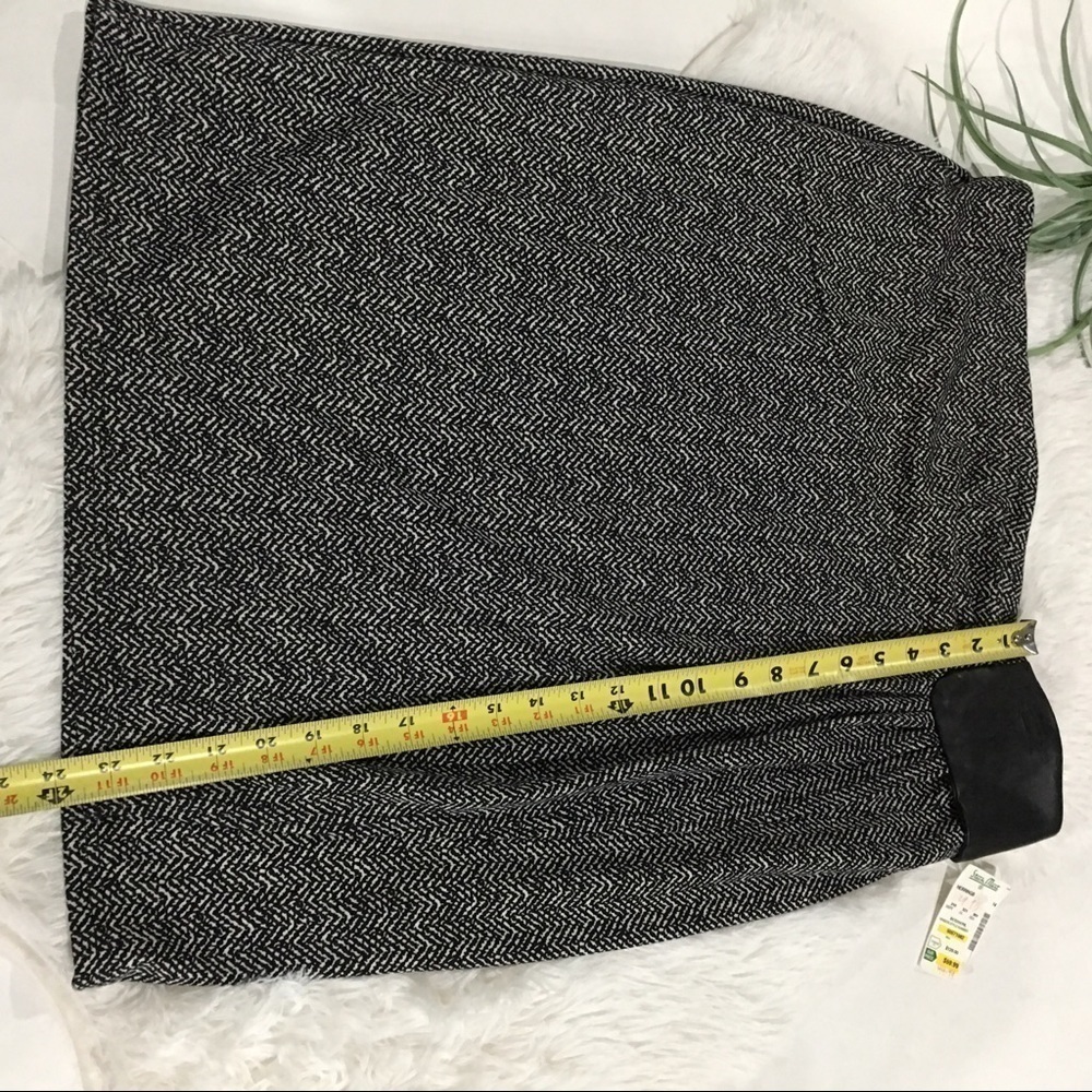LENA Gabrielle LG herringbone skirt NWT size 14 - Picture 7 of 9